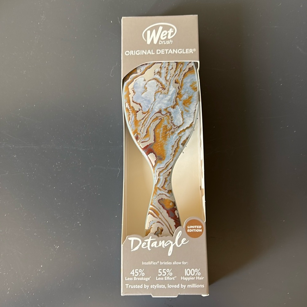 New Wet Brush Detangler Limited Edition